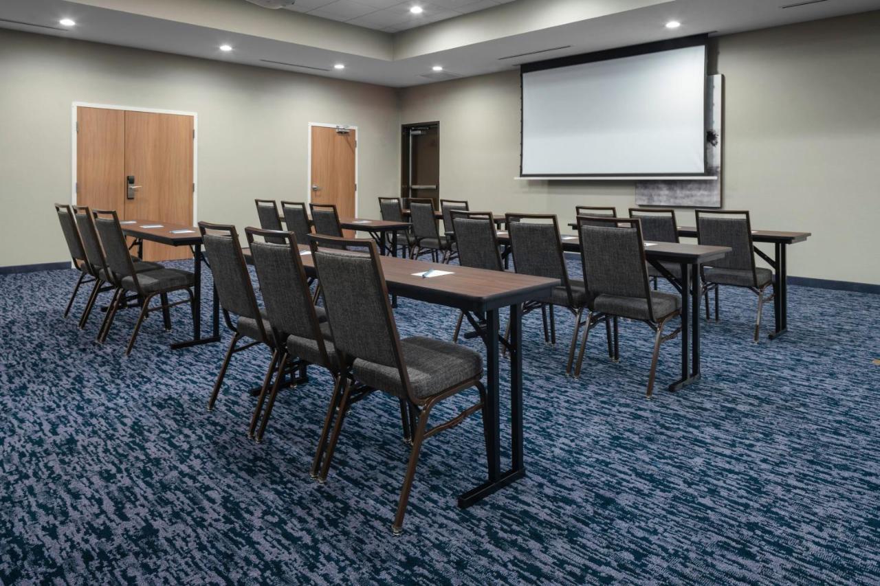 Fairfield Inn & Suites By Marriott Corinth South Denton Area 外观 照片